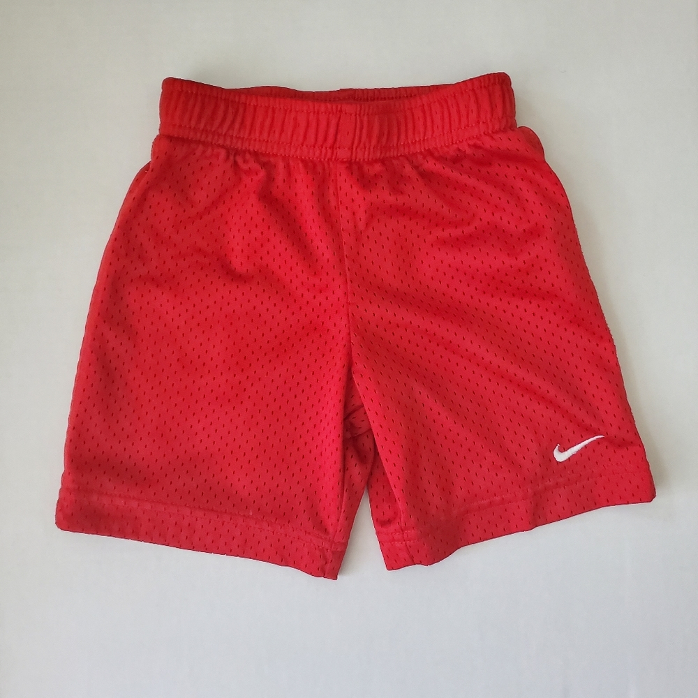 Nike Athletic Mesh Basketball Shorts Boys Red Size 3-4 years
